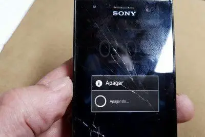 Pantalla rota del Sony Xperia que muestra la opción 
